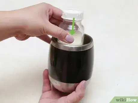 Gambar berjudul Prepare Milk for Baby Step 19