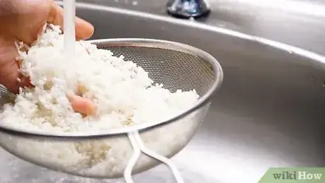 Gambar berjudul Cook White Rice Step 1
