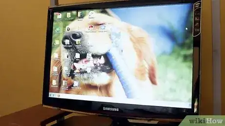 Gambar berjudul Clean a Computer Monitor Step 16