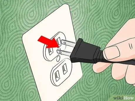 Gambar berjudul Install a Desktop Computer Fan Step 7