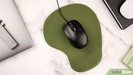 Imagem intitulada Use a Computer Mouse Step 2