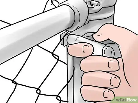 Imagem intitulada Install Chain Link Fence Step 35