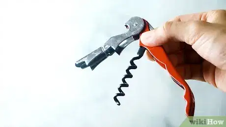 Imagem intitulada Use a Corkscrew Step 1