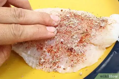 Imagem intitulada Cook Grouper Step 3