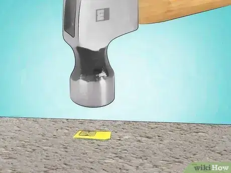 Imagem intitulada Destroy a Sim Card Step 2