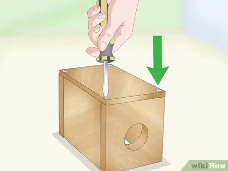 Imagem intitulada Build a Birdhouse Step 11
