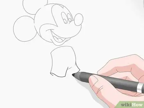 Imagem intitulada Draw Mickey Mouse Step 23