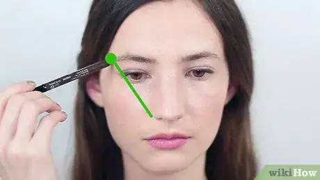 Imagem intitulada Shape Eyebrows Step 3