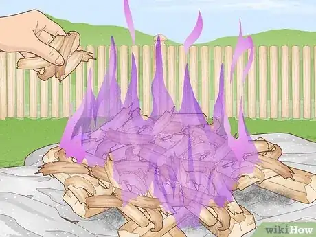 Imagem intitulada Make Colored Fire Step 16