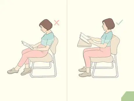 Imagem intitulada Read with Good Posture Step 2