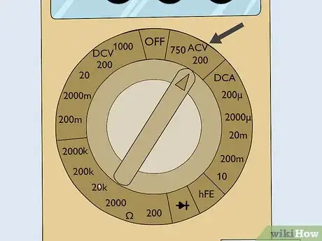 Imagem intitulada Test Voltage with a Multimeter Step 2