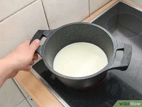 Imagem intitulada Make Goat Cheese Step 1