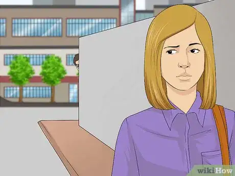 Imagem intitulada Spot Common Stalking Behavior Step 17