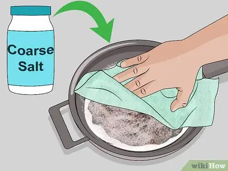 Imagem intitulada Clean Rust Off Cast Iron Step 11