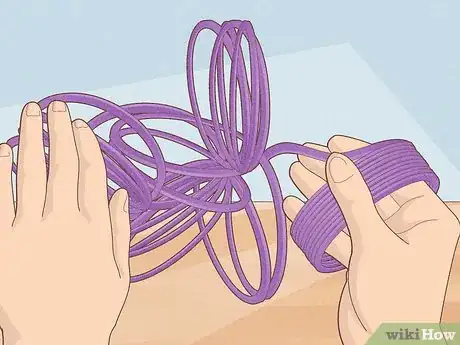 Imagem intitulada Fix a Slinky Step 3