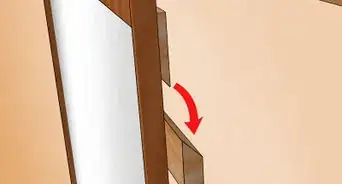 Pendurar um Espelho Pesado