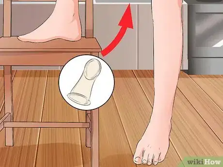 Imagem intitulada Use a Condom Step 19