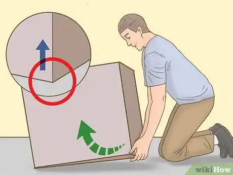 Imagem intitulada Lift a Heavy Object Safely Step 2
