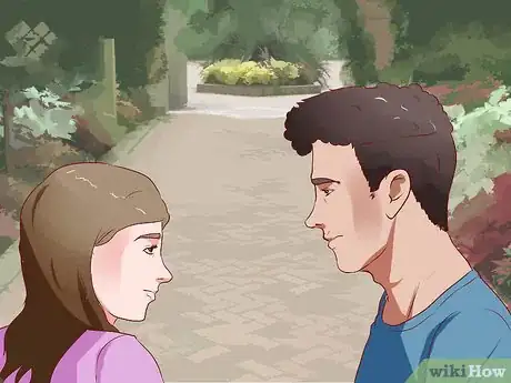 Imagem intitulada Make a Person Feel Awkward Step 1