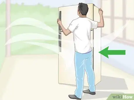 Imagem intitulada Paint a Refrigerator Step 2