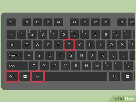 Imagem intitulada Open a Terminal Window in Ubuntu Step 1