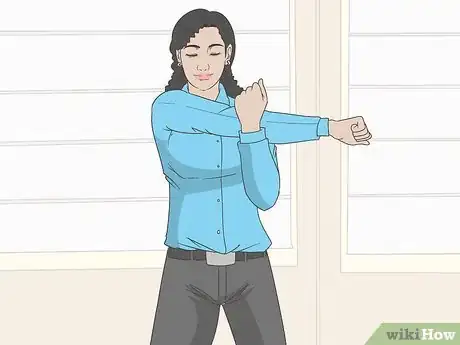 Imagem intitulada Prevent Tight Muscles Step 2