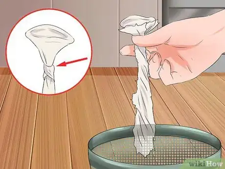 Imagem intitulada Use a Condom Step 27