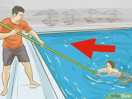 Imagem intitulada Save an Active Drowning Victim Step 8