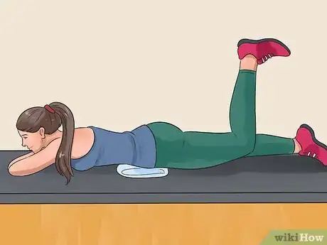 Imagem intitulada Align Your Hips Step 6