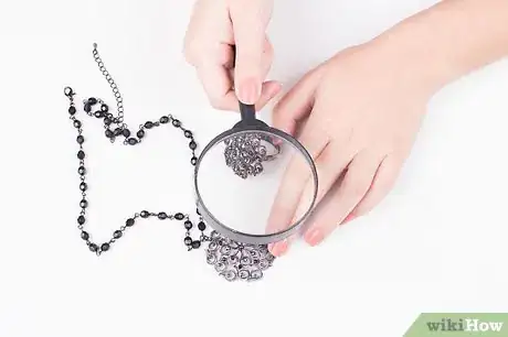 Imagem intitulada Clean Fake Jewelry Step 2