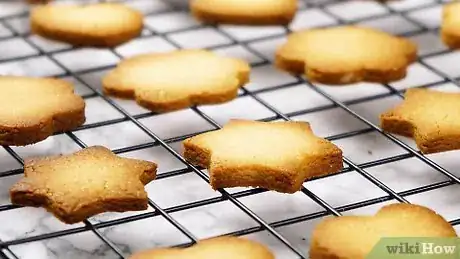 Imagem intitulada Bake Cookies Step 25