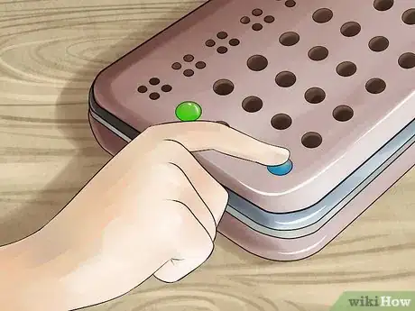 Imagem intitulada Play Mastermind Step 2