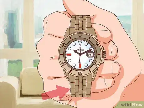 Imagem intitulada Identify a Fake Watch Step 8