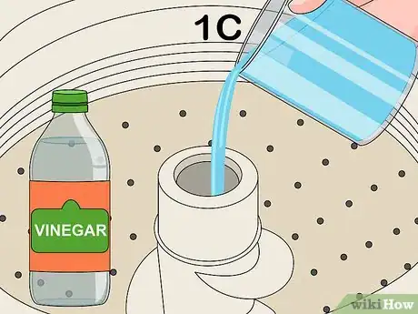 Imagem intitulada Use Mothballs Step 4