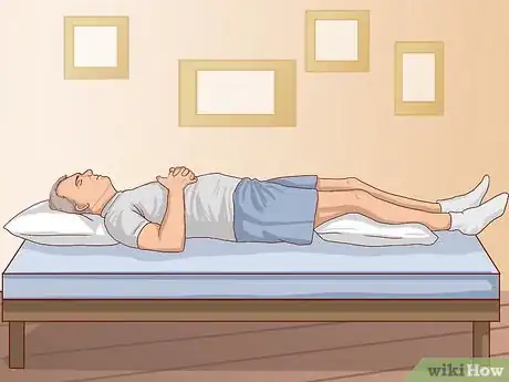 Imagem intitulada Improve Posture While Sleeping Step 2