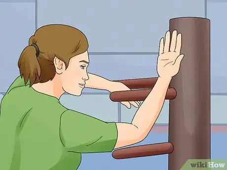 Imagem intitulada Learn Wing Chun Step 20