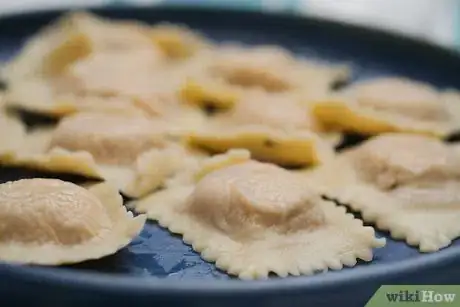 Imagem intitulada Cook Ravioli Step 10