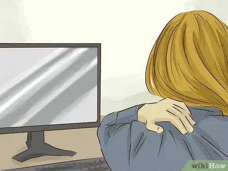 Imagem intitulada Stop Neck Cracking Step 5