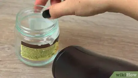 Imagem intitulada Remove a Jar Label Step 25