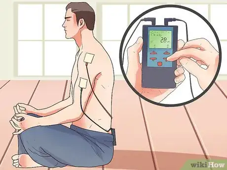 Imagem intitulada Place Electrodes for a Tens Unit Step 11