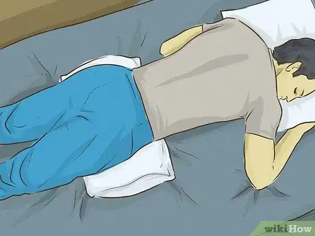 Imagem intitulada Sleep With Lower Back Pain Step 7