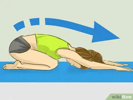 Imagem intitulada Do a Lower Back Stretch Safely Step 19
