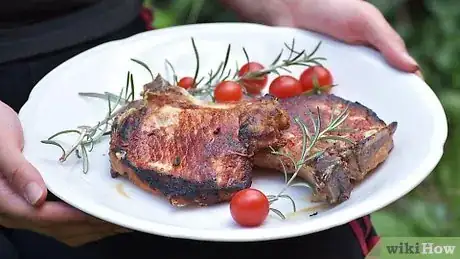 Imagem intitulada Cook Pork Chops Step 14