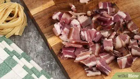 Imagem intitulada Cook Pancetta Step 1