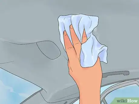 Imagem intitulada Clean a Car Ceiling Step 3