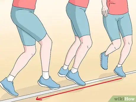 Imagem intitulada Survive a Shuttle Run Step 2
