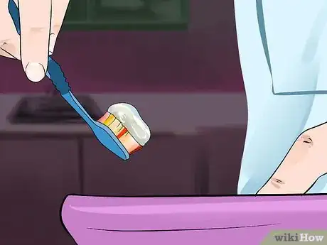 Imagem intitulada Brush Teeth Without Toothpaste Step 6