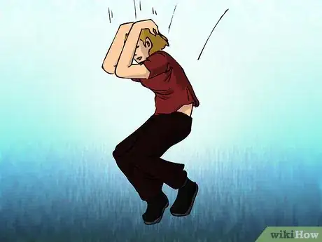 Imagem intitulada Survive a Long Fall Step 12