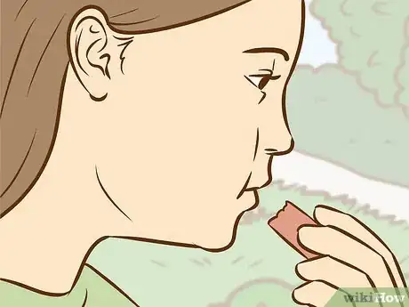 Imagem intitulada Win an Eating Contest Step 9