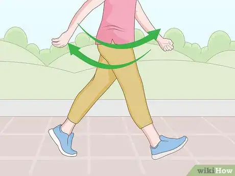 Imagem intitulada Walk Properly Step 4